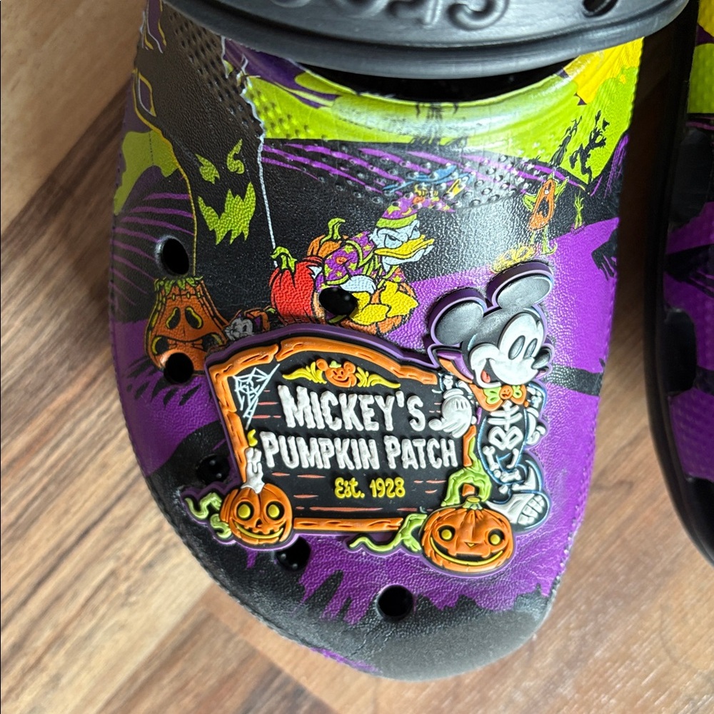 Disney Parks Mickeys Pumpkin Patch Halloween Crocs - Picture 4 of 6